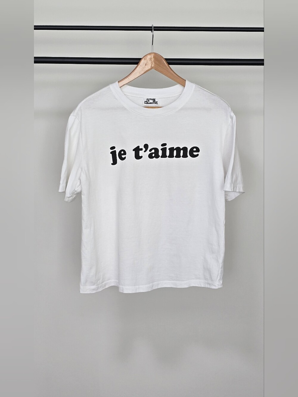 Women's White 'je t'aime' Graphic Tee